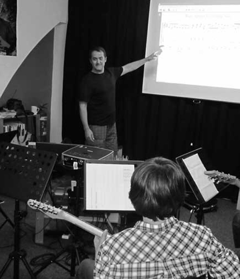Complete beginner guitar lesson